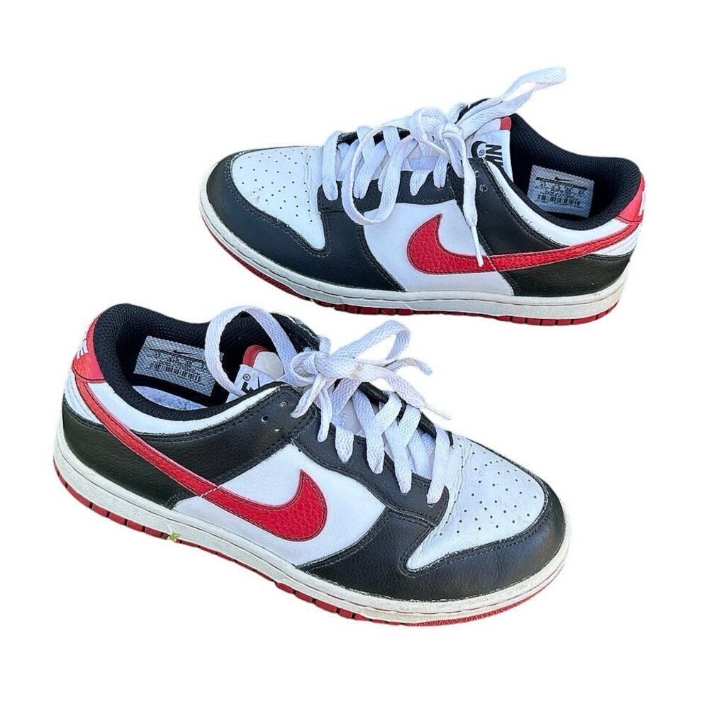 Nike Dunk Low Golf‎ Athletic Shoes Size 4Y Black White University Red